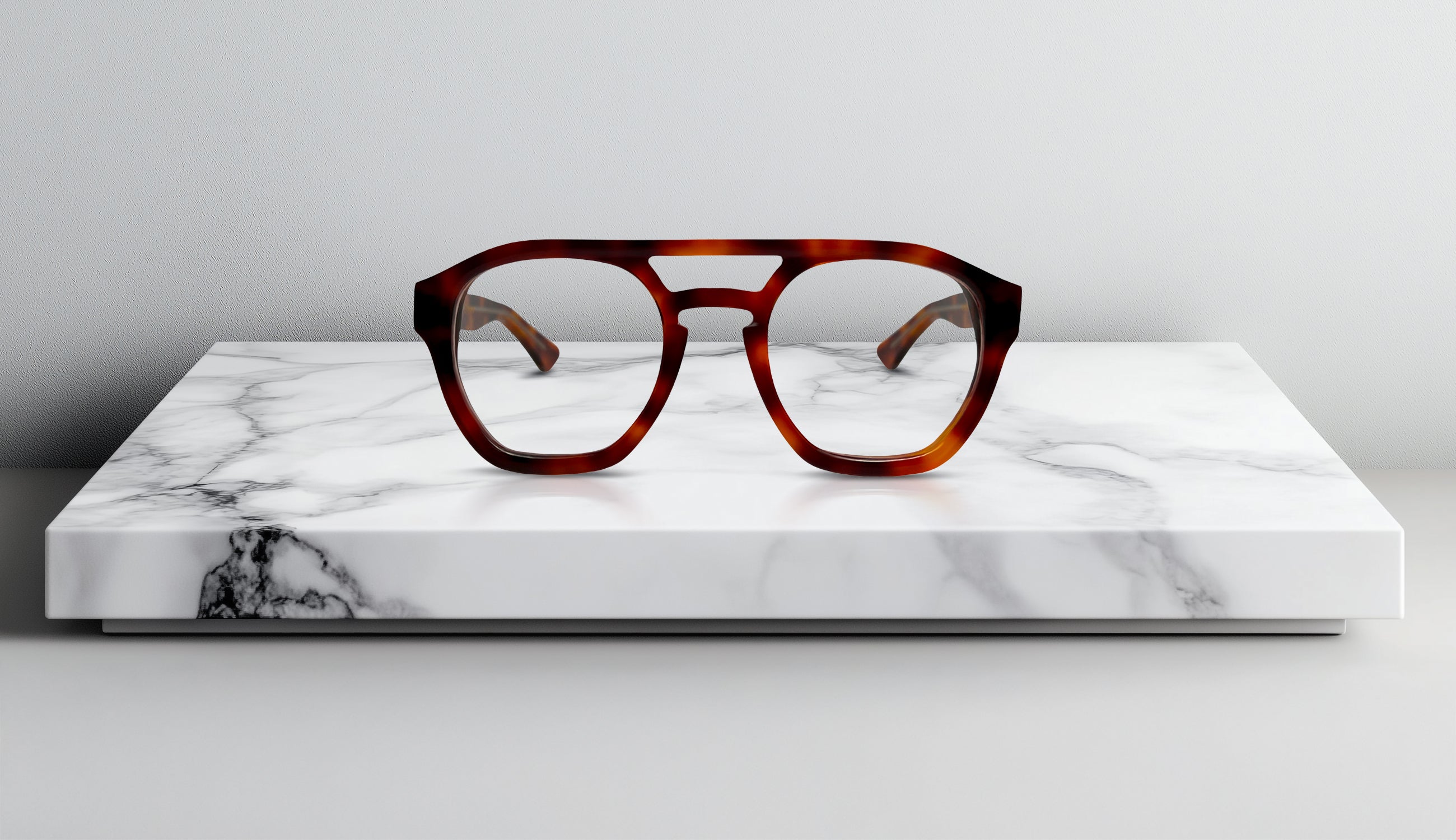 OPR Eyewear The Febbraio Sunglasses – Handcrafted Italian Frames in Brushed Gold Metal with Gradient Lenses